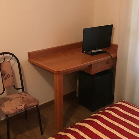 Pansion Dragica Apartment Rab Town Exterior photo