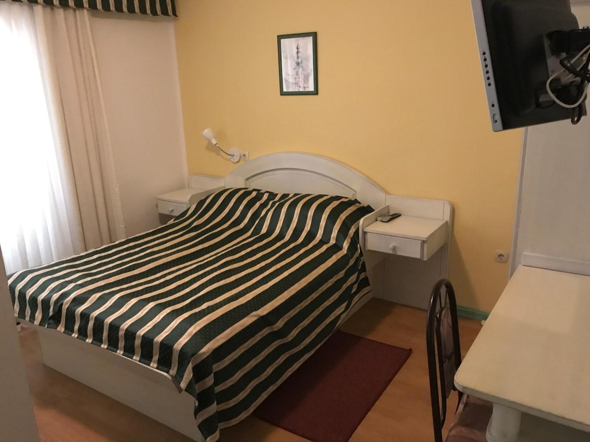 Pansion Dragica Apartment Rab Town Exterior photo